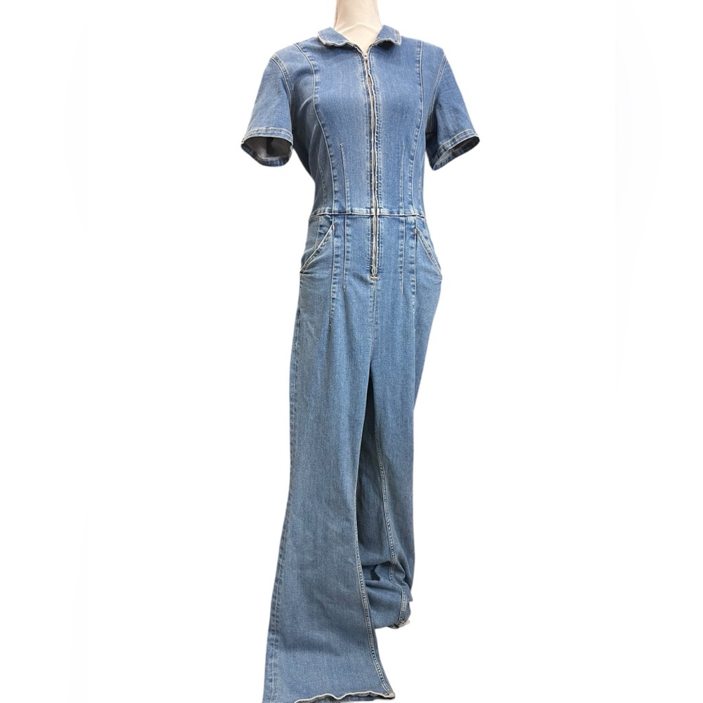 Free People We The Free Denim Zip Front Flare Jumpsuit Blue Large Boho - Picture 2 of 11